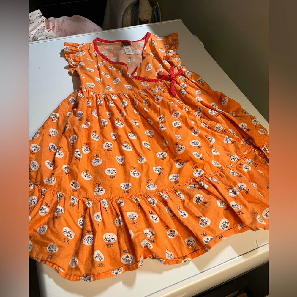 Orange Floral Kids Tea Dress size 5 Girls